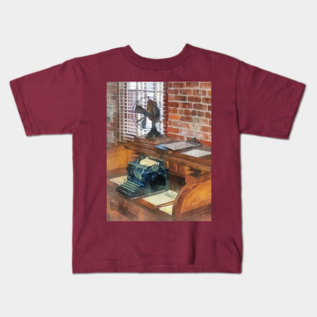 Trains - Station Master's Office Kids T-Shirt by SusanSavad